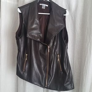 Asymmetrical faux leather moto vest size large